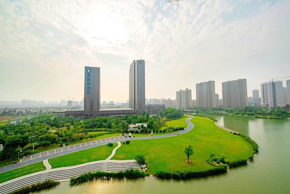 Wyndam Xuzhou East Hotel Exterior photo